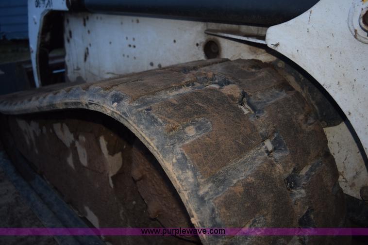 image for item K3483 2000 Bobcat 864 skid steer