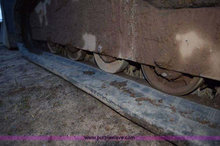 image for item K3483 2000 Bobcat 864 skid steer