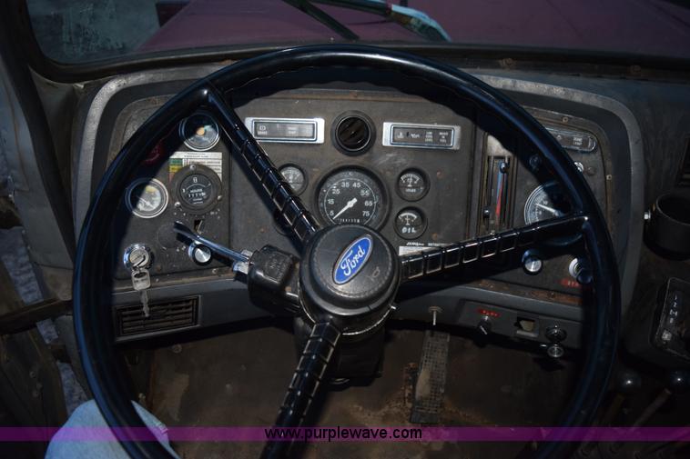 image for item K3484 1988 Ford L8000 dump truck