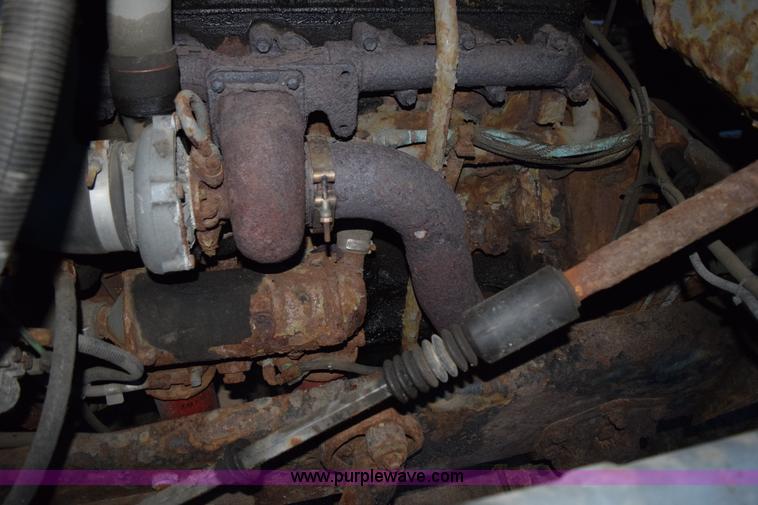 image for item K3484 1988 Ford L8000 dump truck