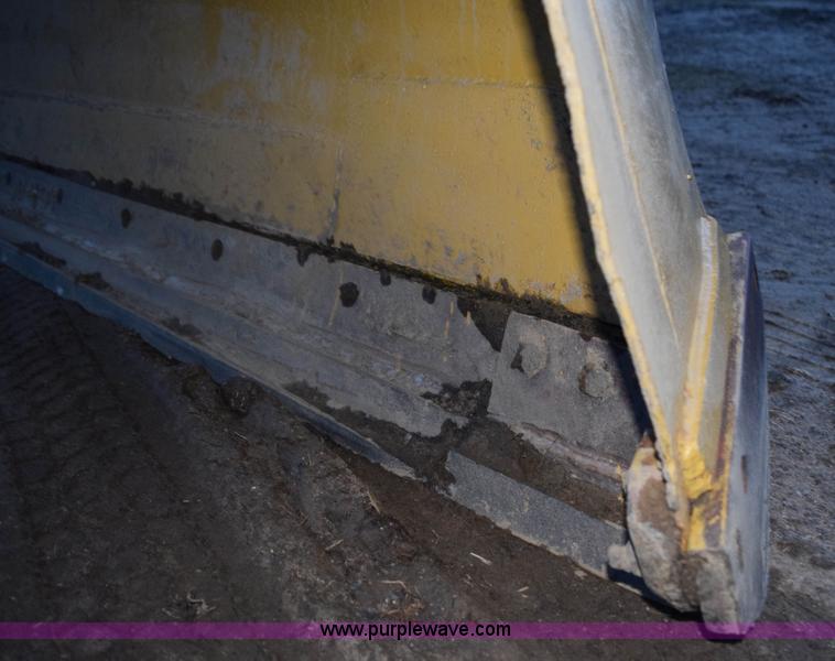 image for item K3484 1988 Ford L8000 dump truck