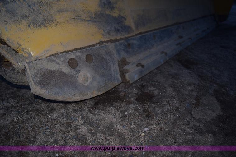 image for item K3484 1988 Ford L8000 dump truck