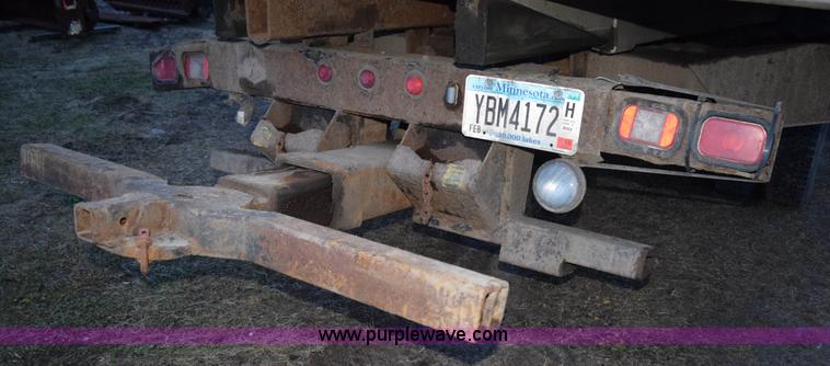 image for item K3485 1998 Chevrolet 3500 rollback truck