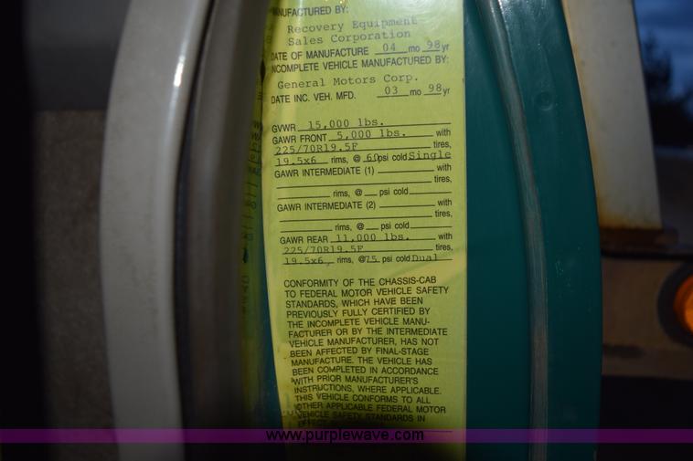 image for item K3485 1998 Chevrolet 3500 rollback truck