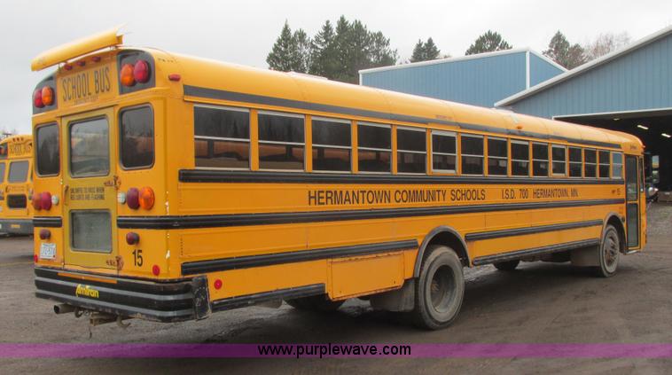 image for item L3873 1996 International SS107MD school bus