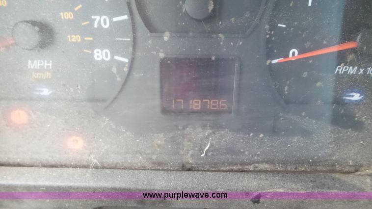 image for item L3874 1998 Blue Bird  TC2000 school bus