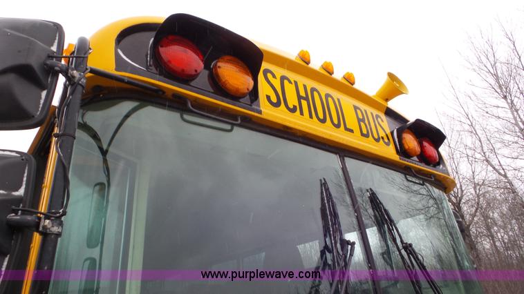 image for item L3874 1998 Blue Bird  TC2000 school bus