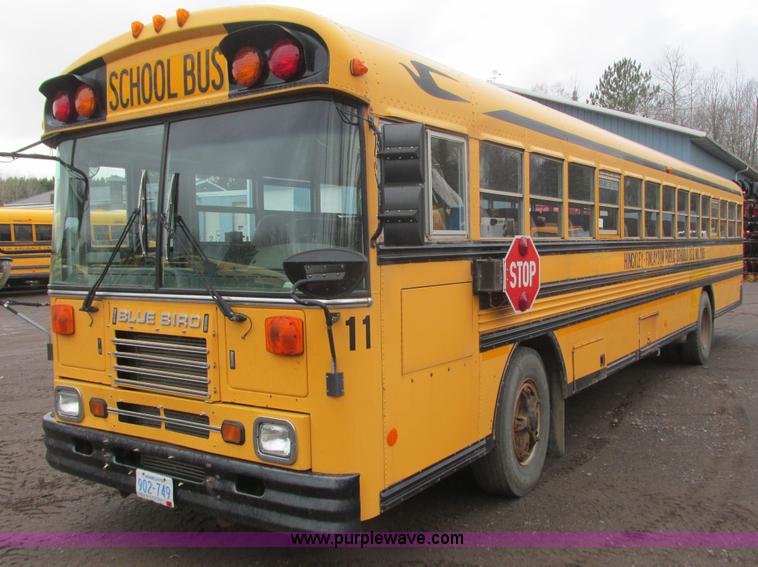 image for item L3875 2001 Blue Bird TC2000 school bus