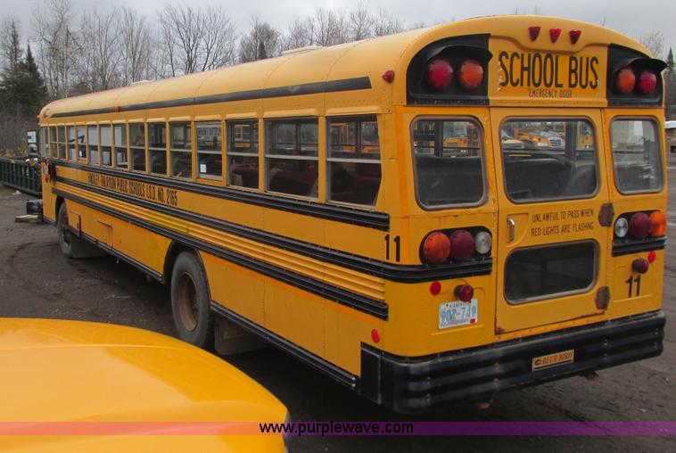 image for item L3875 2001 Blue Bird TC2000 school bus