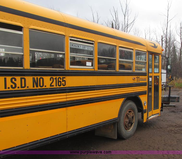 image for item L3875 2001 Blue Bird TC2000 school bus