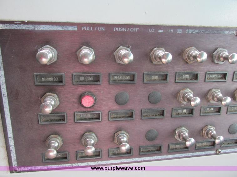 image for item L3875 2001 Blue Bird TC2000 school bus