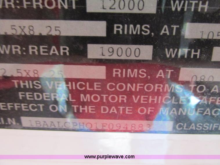 image for item L3875 2001 Blue Bird TC2000 school bus