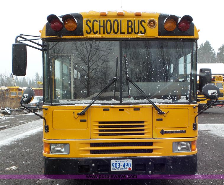 image for item L3876 1999 International American Transport Corp. school bus