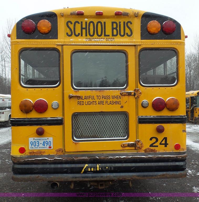 image for item L3876 1999 International American Transport Corp. school bus