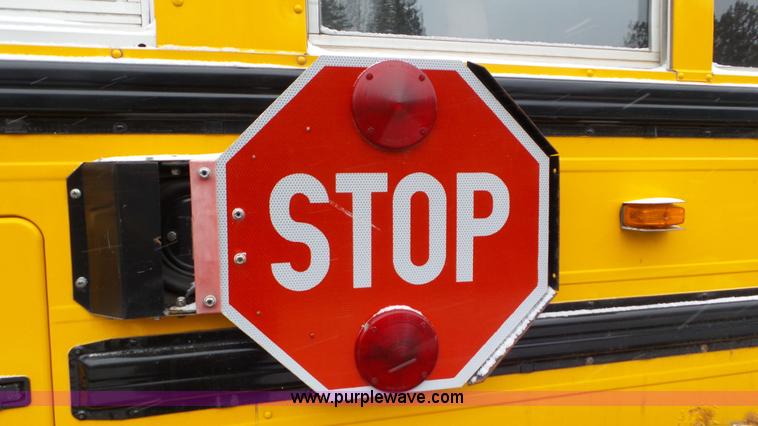 image for item L3876 1999 International American Transport Corp. school bus