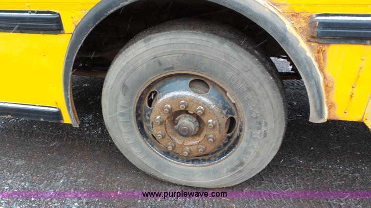 image for item L3876 1999 International American Transport Corp. school bus