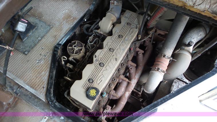 image for item L3877 1999 Blue Bird  TC2000 school bus