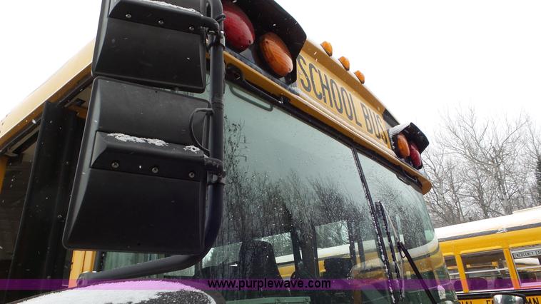 image for item L3877 1999 Blue Bird  TC2000 school bus