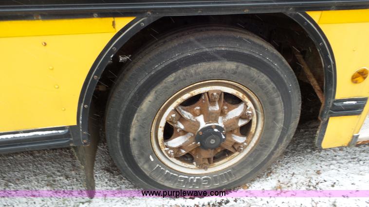 image for item L3877 1999 Blue Bird  TC2000 school bus