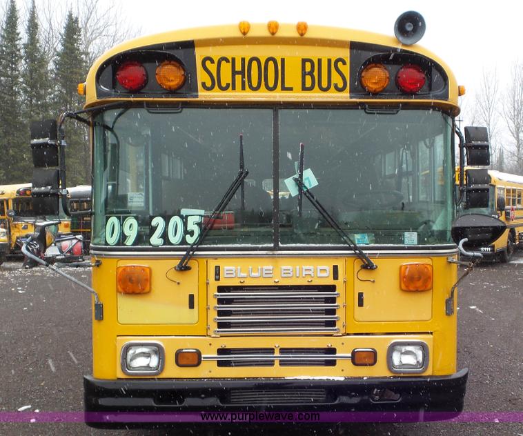 image for item L3878 2001 Blue Bird TC2000 school bus