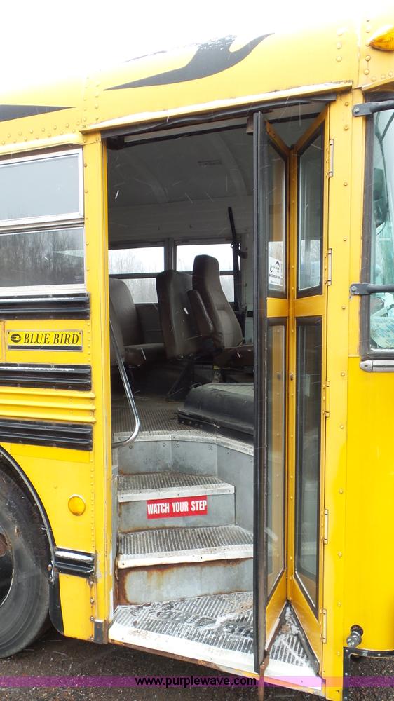 image for item L3878 2001 Blue Bird TC2000 school bus
