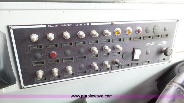 image for item L3878 2001 Blue Bird TC2000 school bus