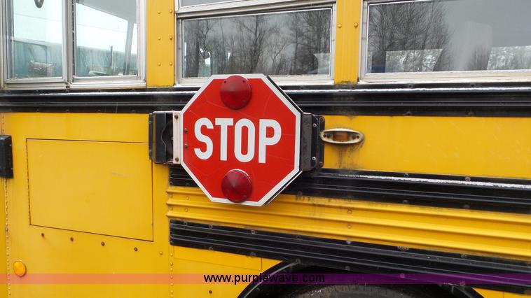 image for item L3878 2001 Blue Bird TC2000 school bus