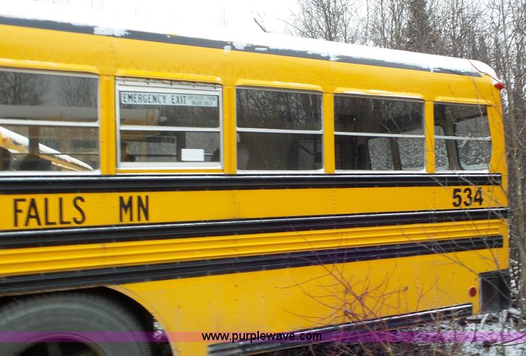 image for item L3879 1999 Blue Bird TC2000 school bus