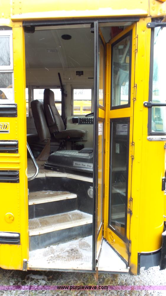 image for item L3879 1999 Blue Bird TC2000 school bus
