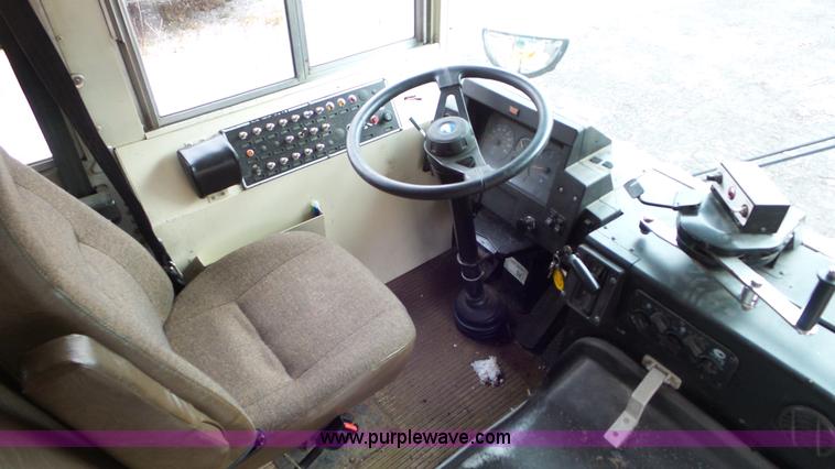 image for item L3879 1999 Blue Bird TC2000 school bus