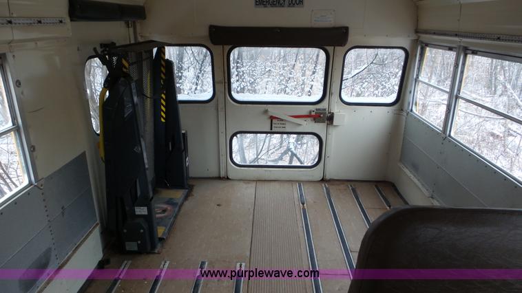 image for item L3879 1999 Blue Bird TC2000 school bus