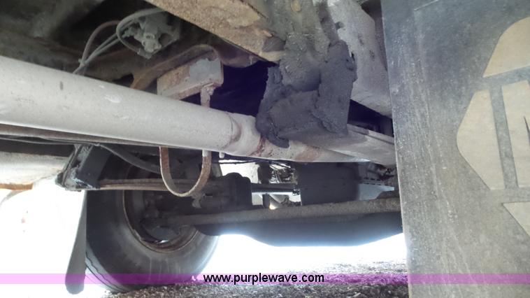 image for item L3879 1999 Blue Bird TC2000 school bus