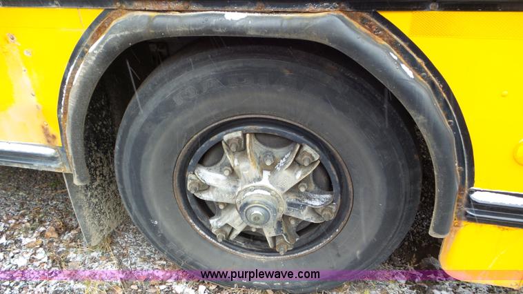 image for item L3879 1999 Blue Bird TC2000 school bus