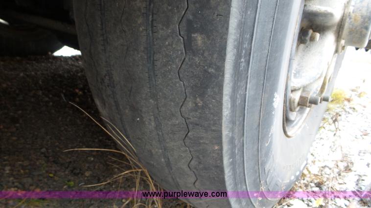 image for item L3879 1999 Blue Bird TC2000 school bus