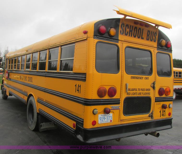image for item L3880 2005 Freightliner FS65 school bus