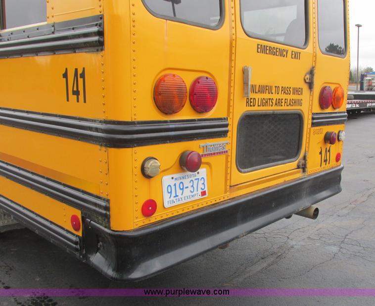 image for item L3880 2005 Freightliner FS65 school bus