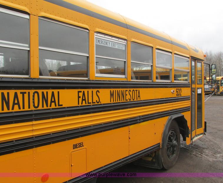 image for item L3881 1997 Blue Bird TC2000 school bus