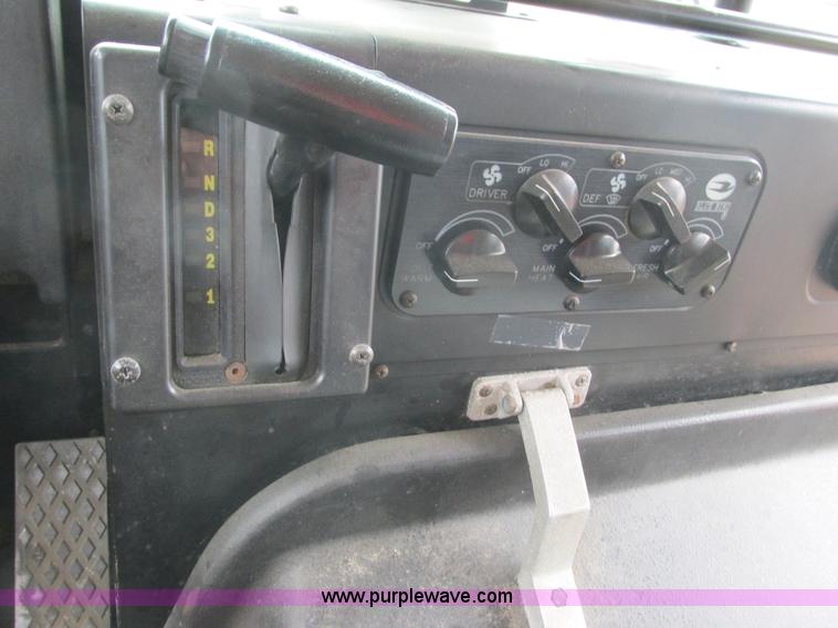 image for item L3881 1997 Blue Bird TC2000 school bus