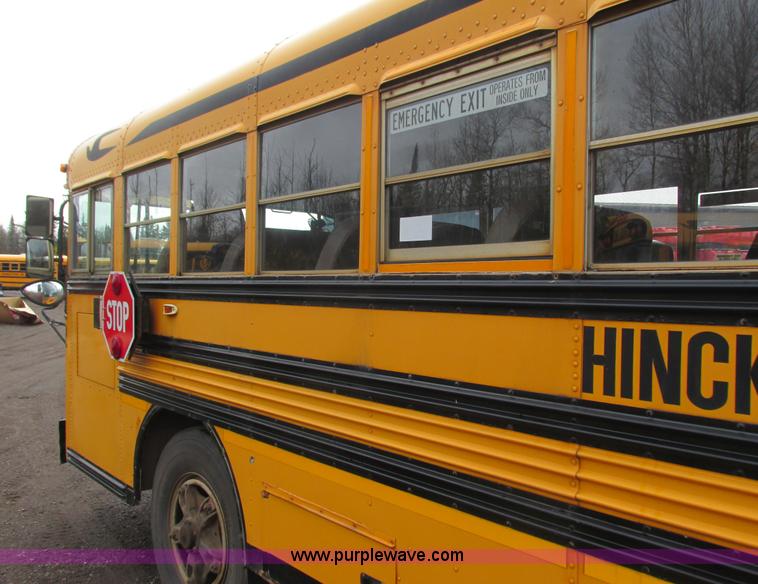 image for item L3883 2001 Blue Bird TC2000 school bus