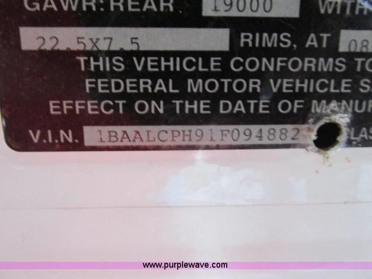 image for item L3883 2001 Blue Bird TC2000 school bus