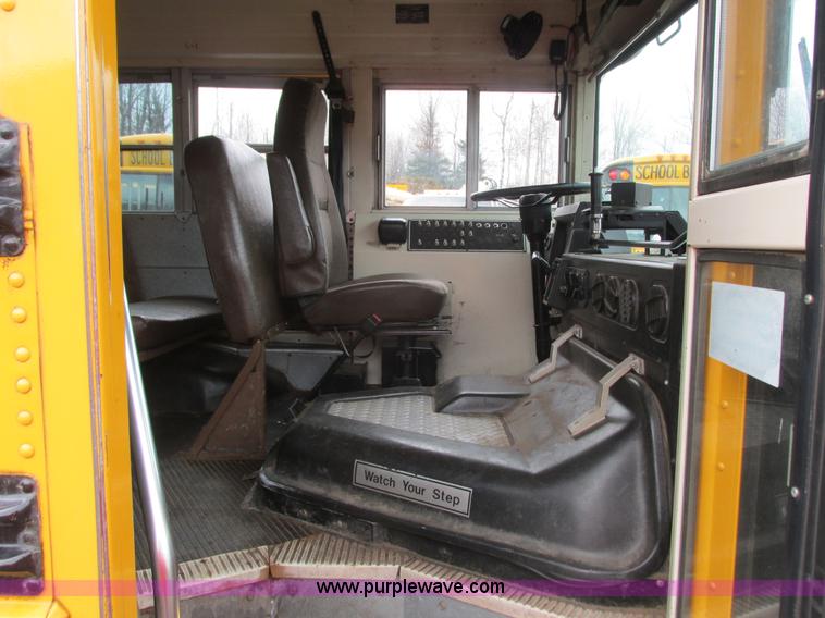 image for item L3884 1998 Blue Bird TC2000 school bus