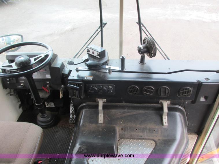 image for item L3884 1998 Blue Bird TC2000 school bus