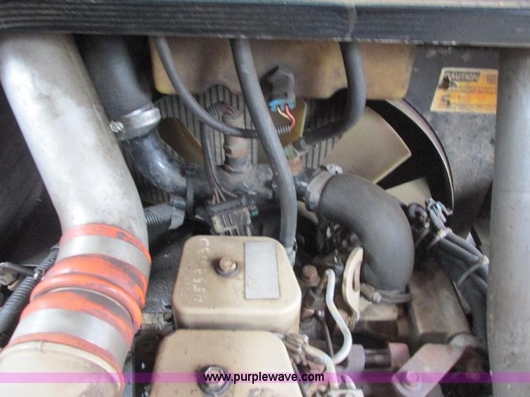 image for item L3884 1998 Blue Bird TC2000 school bus