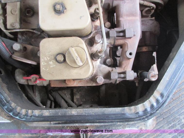 image for item L3884 1998 Blue Bird TC2000 school bus