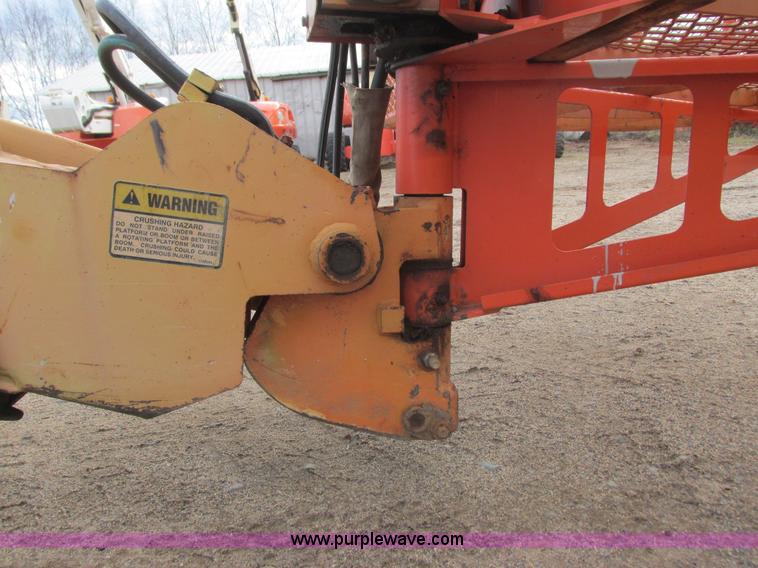 image for item L3898 1996 JLG 40H boom lift