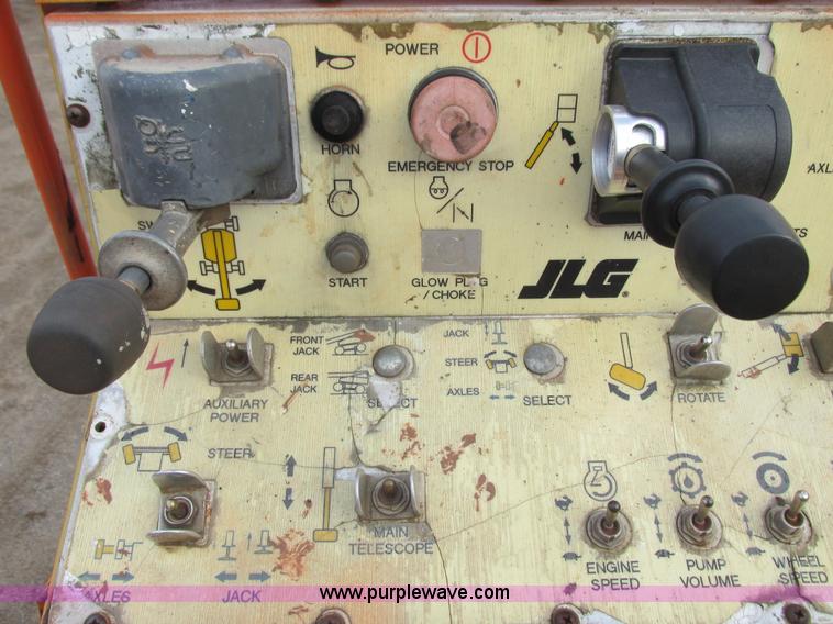 image for item L3898 1996 JLG 40H boom lift