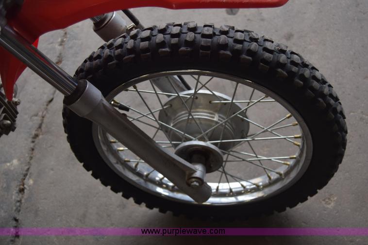 image for item J8019 2004 Honda XR70R motorcycle