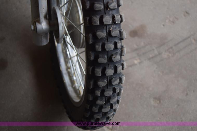 image for item J8019 2004 Honda XR70R motorcycle