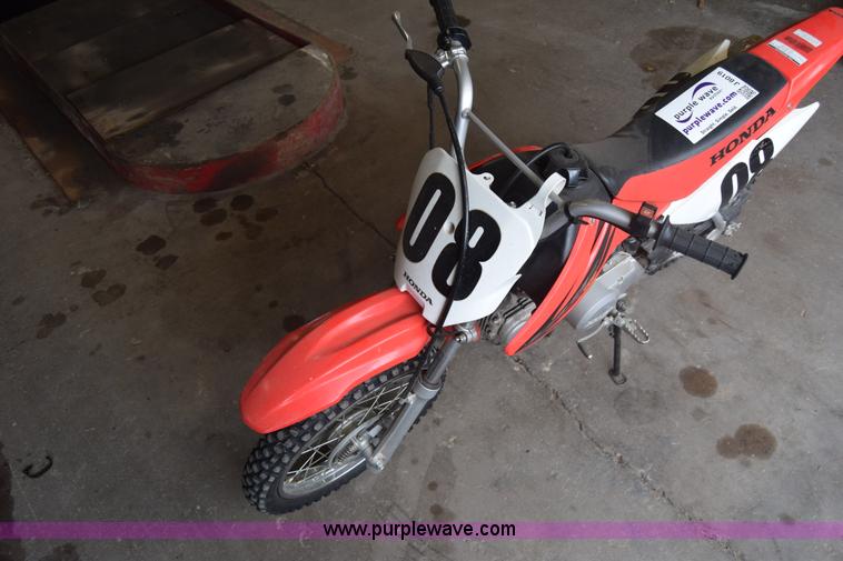 image for item J8019 2004 Honda XR70R motorcycle
