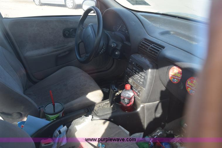 image for item K4830 1999 Saturn SL2